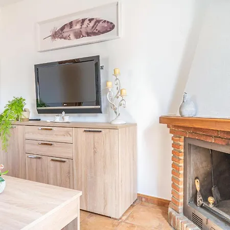 Pet Friendly In With Wifi Holiday home Jubrique