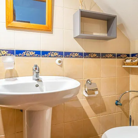 Pet Friendly In With Wifi * Jubrique