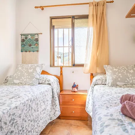 Holiday home Pet Friendly In With Wifi
